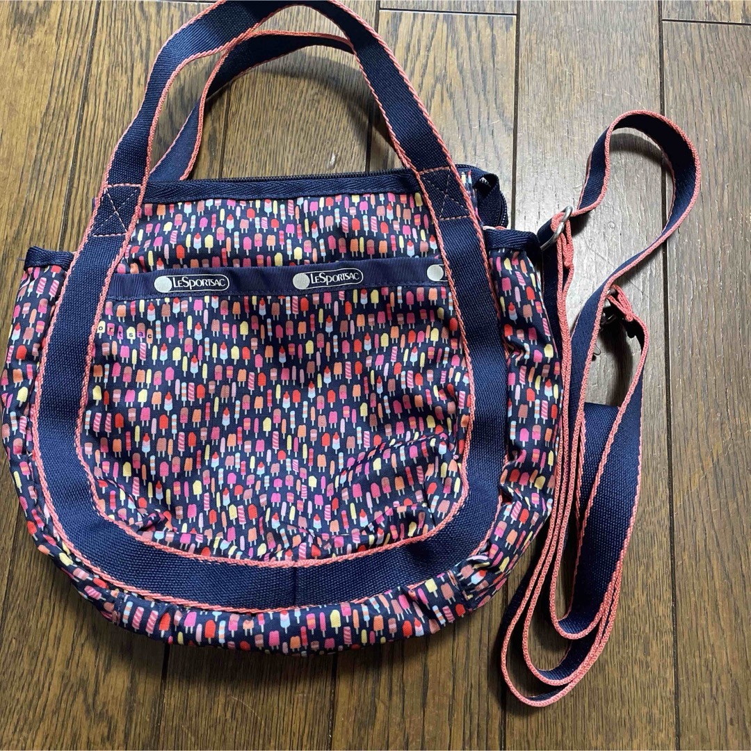 LeSportsac(レスポートサック)のレスポートサック スモールジェニー ショルダーバッグ　 レディースのバッグ(ショルダーバッグ)の商品写真