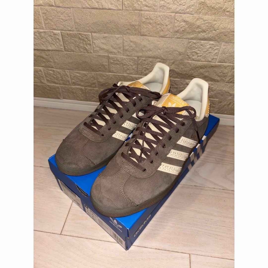 adidas(アディダス)の[美品] adidas GAZZELLE 27.0cm アディダス　ガゼル メンズの靴/シューズ(スニーカー)の商品写真