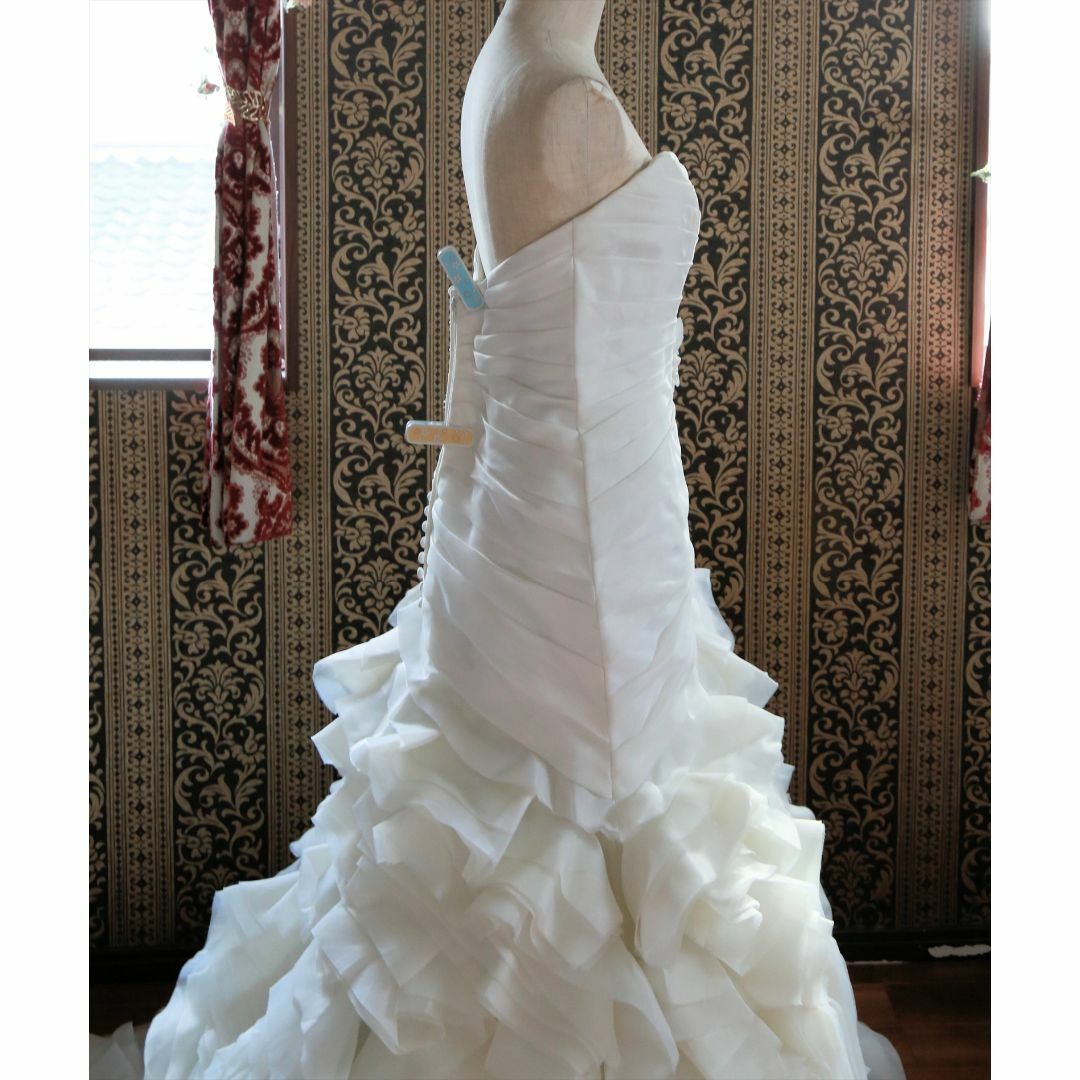 アルフレッドアンジェロ高級ウエディングドレス9号11号マーメイドライン レディースのフォーマル/ドレス(ウェディングドレス)の商品写真