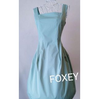 フォクシーニューヨーク(FOXEY NEW YORK)の美品！フォクシーニューヨーク　ワンピ(ひざ丈ワンピース)