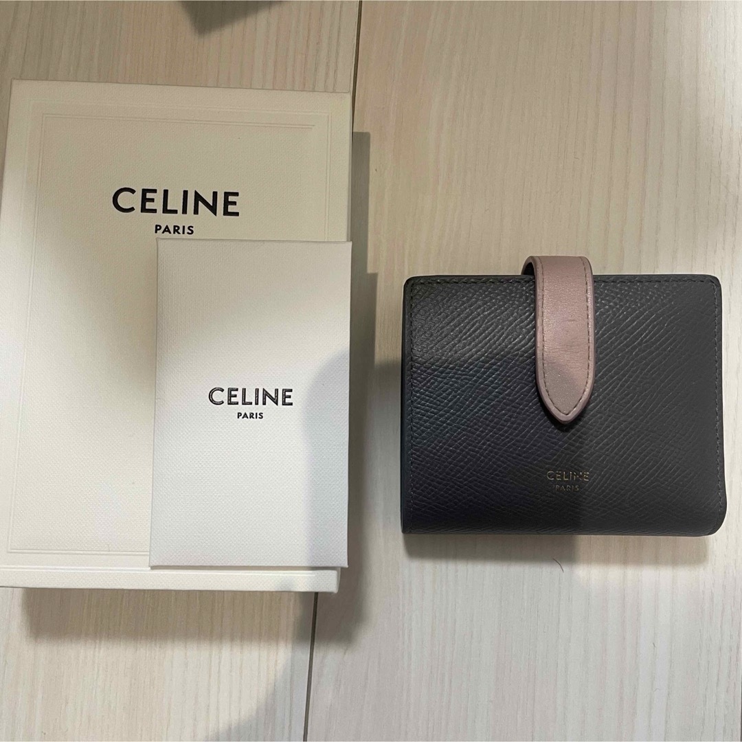 celine(セリーヌ)のCELINE 折り財布 ベルト グレー ピンク  使用感あり レディースのファッション小物(財布)の商品写真