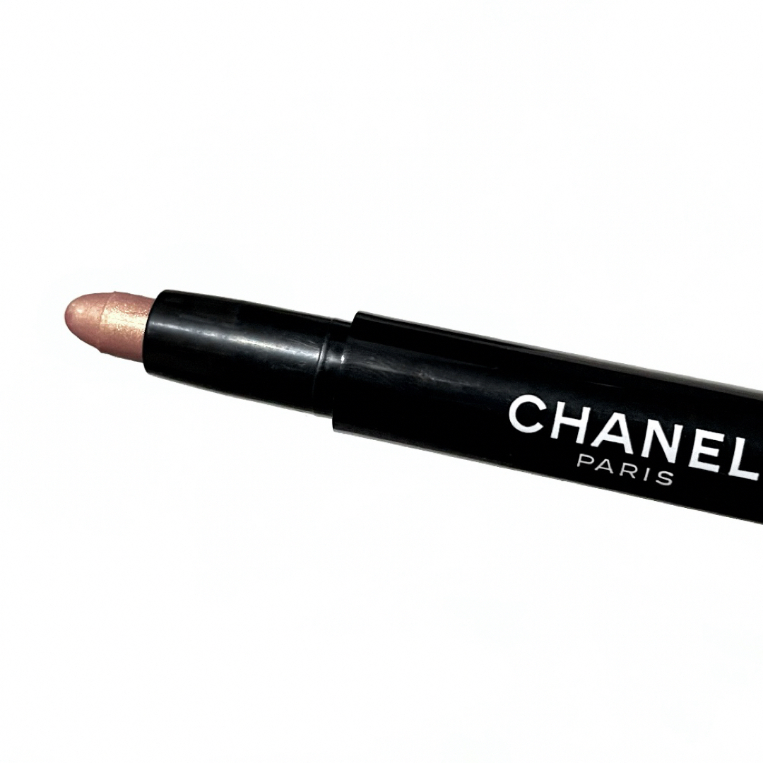 CHANEL(シャネル)のCHANEL  スティロ オンブル エ コントゥール  6 ヌード エクラ コスメ/美容のベースメイク/化粧品(アイシャドウ)の商品写真