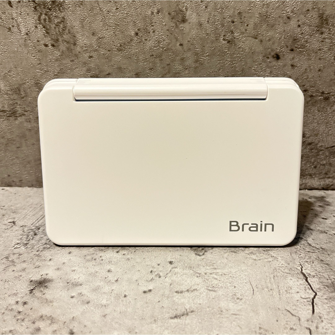 SHARP(シャープ)の極美品 SHARP Brain PW-SA4 シャープ 電子辞書 スマホ/家電/カメラのPC/タブレット(電子ブックリーダー)の商品写真