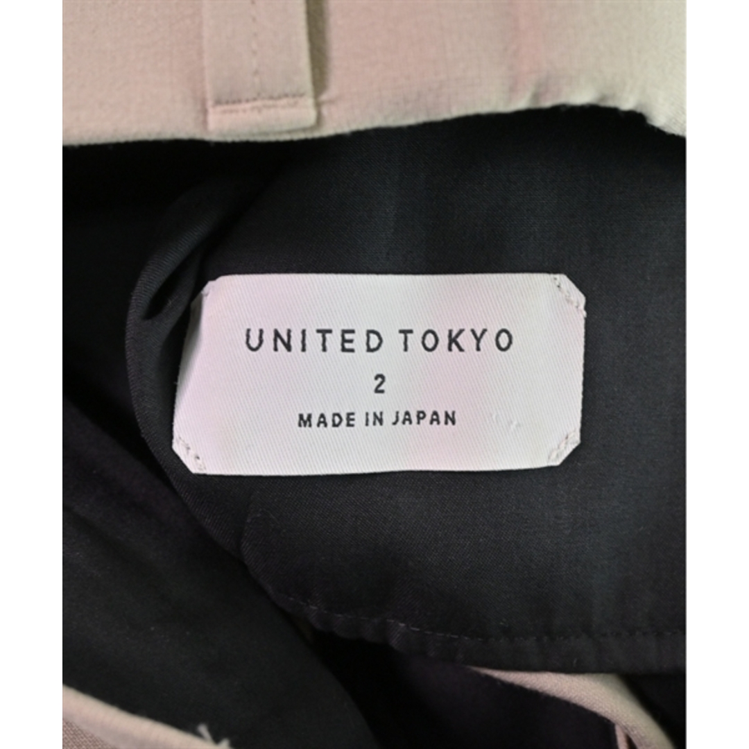 UNITED TOKYO(ユナイテッドトウキョウ)のUNITED TOKYO スラックス 2(M位) ベージュ 【古着】【中古】 メンズのパンツ(スラックス)の商品写真
