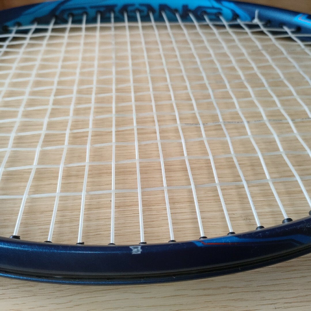 YONEX(ヨネックス)のテニスラケット　ヨネックス　イーゾーン スポーツ/アウトドアのテニス(ラケット)の商品写真