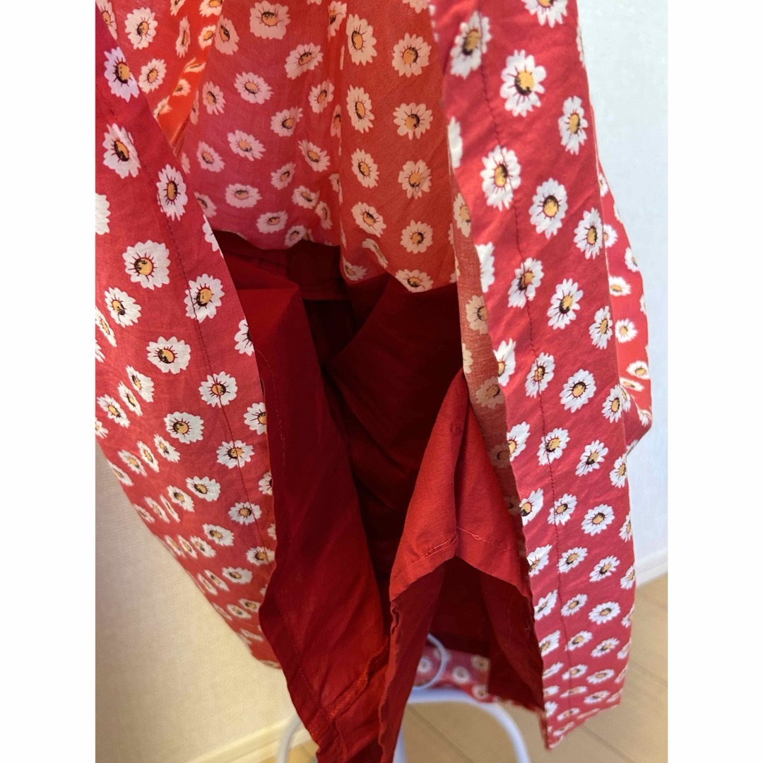 レトロ　スカート　花柄　ヴィンテージ　アメリカン　フレア　マーガレット柄 レディースのスカート(ひざ丈スカート)の商品写真