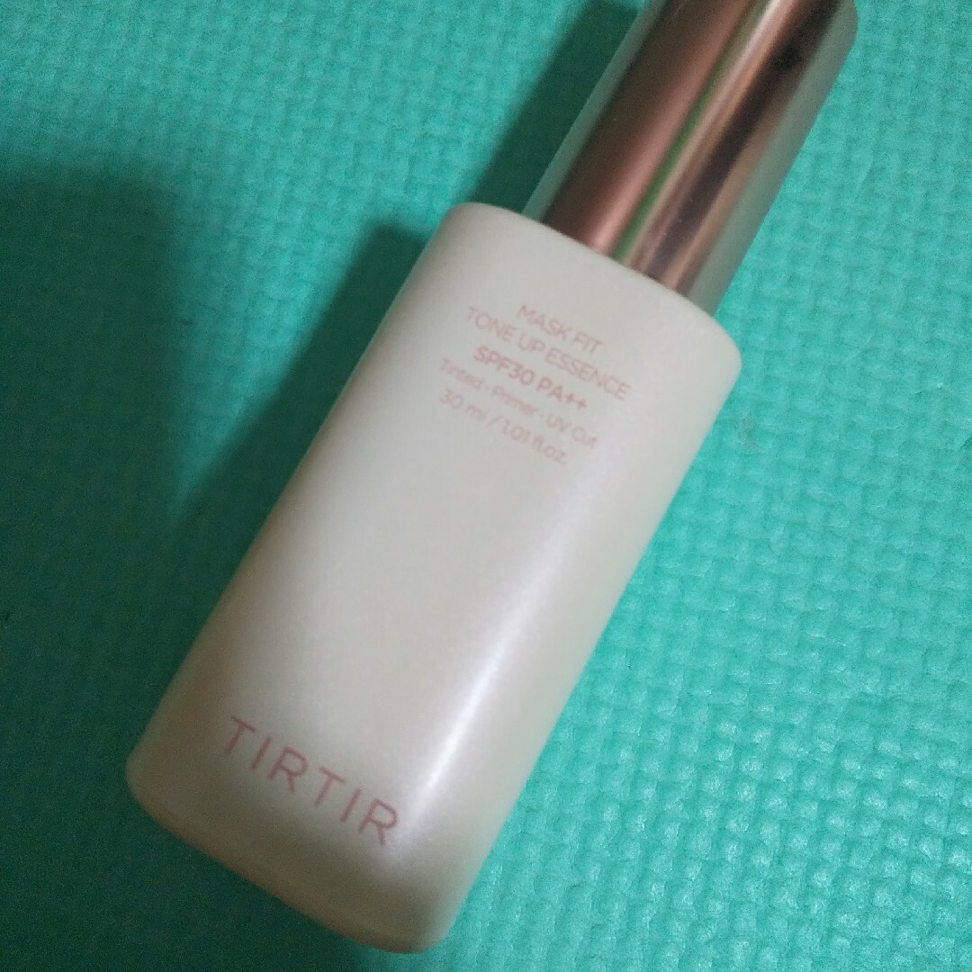 TIRTIR(ティルティル)のティルティル　マスクフィットトーンアップエッセンス コスメ/美容のベースメイク/化粧品(化粧下地)の商品写真