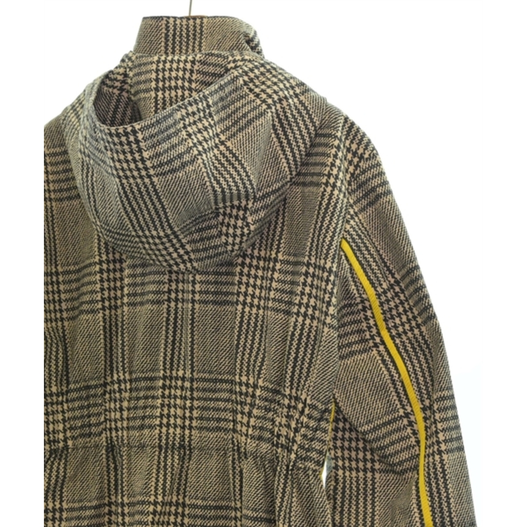 FENDI(フェンディ)のFENDI コート（その他） 38(S位) ベージュx黒(グレンチェック) 【古着】【中古】 レディースのジャケット/アウター(その他)の商品写真