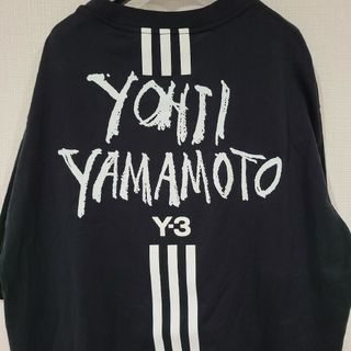 ワイスリー(Y-3)の【即完売モデル】Y-3 ヨウジヤマモト スリーライン バックロゴ 人気 Tシャツ(Tシャツ/カットソー(半袖/袖なし))