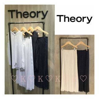 セオリー(theory)のTheory＊ドットプリーツロングスカート＊シルク100(ロングスカート)