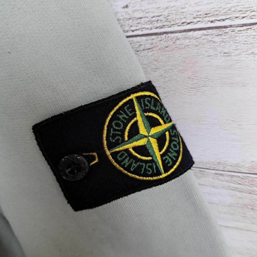 STONE ISLAND(ストーンアイランド)の【最高サイズ】 ストーンアイランド パーカー ワッペン 勲章 刺繍 XL メンズのトップス(パーカー)の商品写真