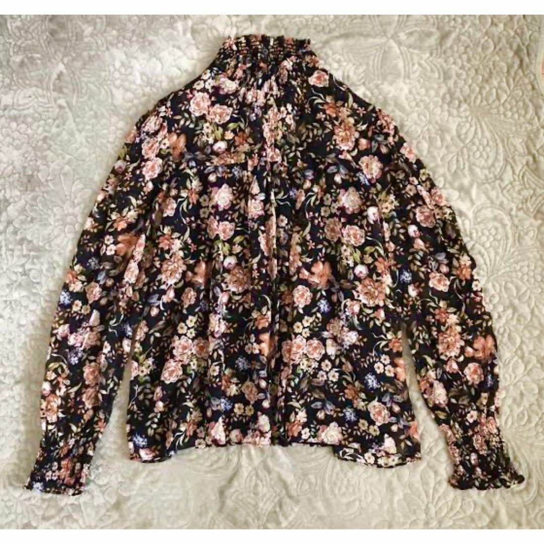 ZARA(ザラ)のZARA ハイネック 花柄 ブラウス シースルー シャツ裏地付 ブラック 黒 L レディースのトップス(シャツ/ブラウス(長袖/七分))の商品写真