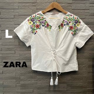 ザラ(ZARA)のザラ ZARA 半袖Tシャツ トップス カットソー 花柄 刺繍 ホワイト L 白(Tシャツ(半袖/袖なし))