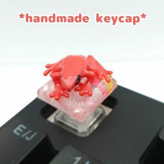 自作キーキャップ　イチゴヤドクガエル④　キートップ　カエル　蛙　keycaps(PC周辺機器)