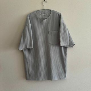 ザラ(ZARA)のZARA トップス　オーバーサイズ　プリーツ　レディース　Sサイズ(Tシャツ(半袖/袖なし))