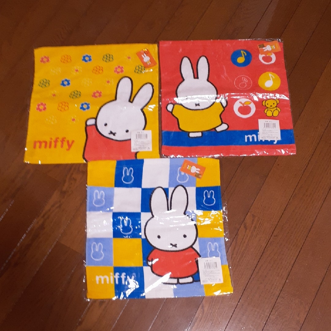 miffy(ミッフィー)のmiffy ミッフィー タオルセット インテリア/住まい/日用品の日用品/生活雑貨/旅行(タオル/バス用品)の商品写真