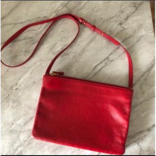 セリーヌ(celine)のceline セリーヌ　トリオ　ラージ　赤レッド　正規品　ショルダーバッグ　(ショルダーバッグ)