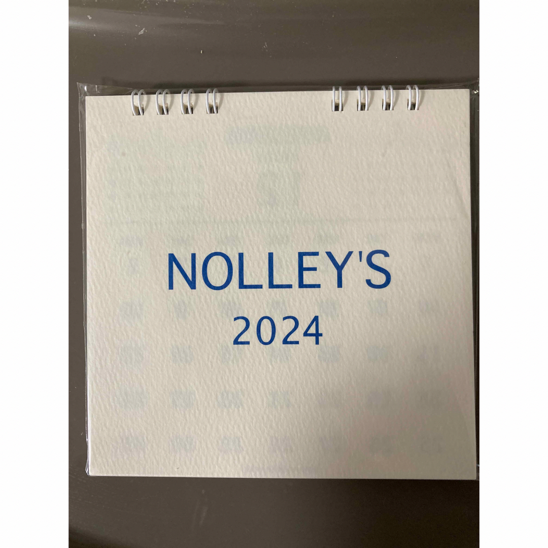 NOLLEY'S(ノーリーズ)のノーリーズ　卓上カレンダー2024 インテリア/住まい/日用品の文房具(カレンダー/スケジュール)の商品写真