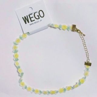 ウィゴー(WEGO)のWEGO フラワーレースチョーカー イエロー(ネックレス)