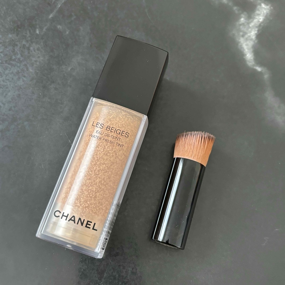 CHANEL(シャネル)のCHANEL レ ベージュ オー ドゥ タン #ライト コスメ/美容のベースメイク/化粧品(ファンデーション)の商品写真