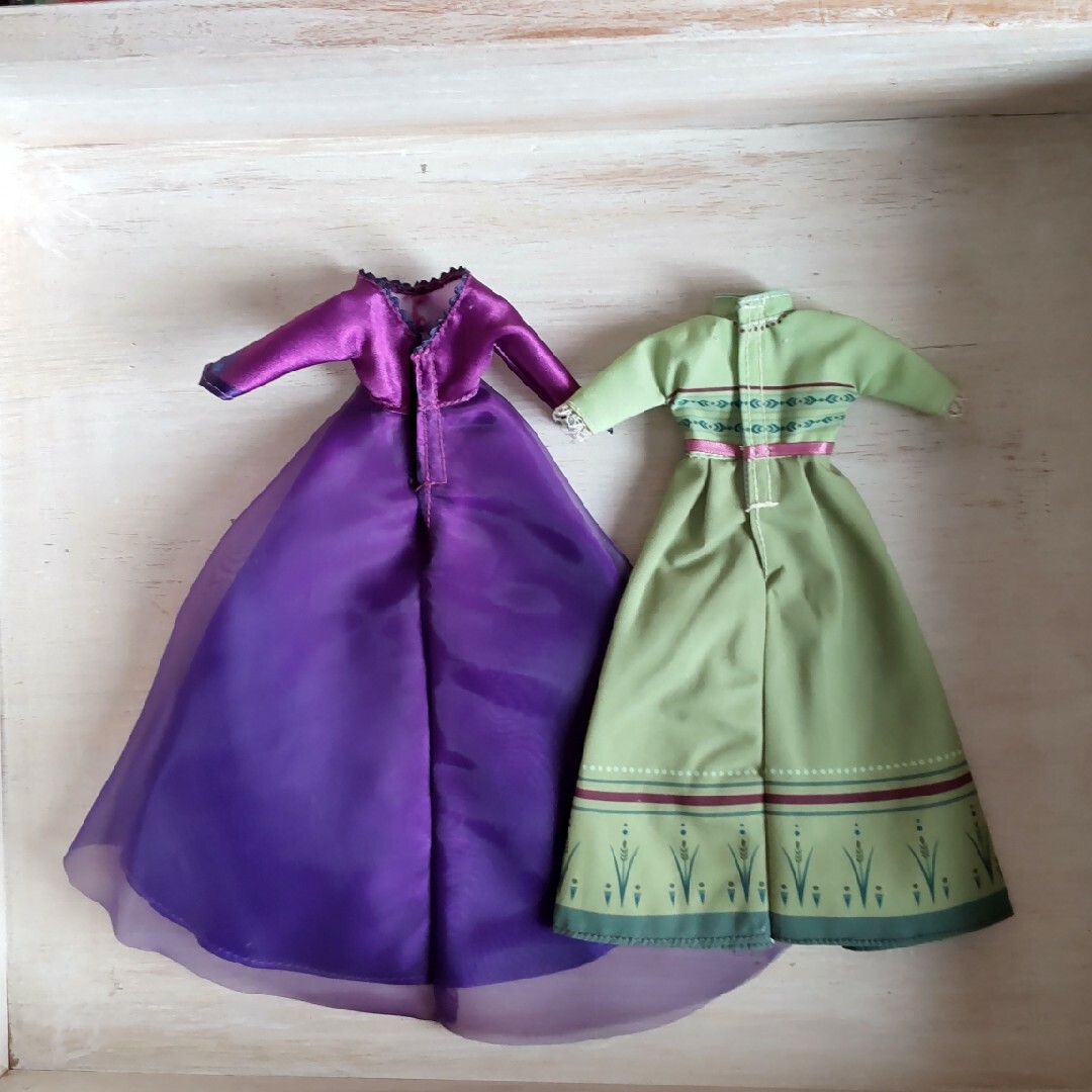 Takara Tomy(タカラトミー)のディズニー　アナと雪の女王2　プレシャスドレスセット（ナイトガウン エンタメ/ホビーのおもちゃ/ぬいぐるみ(その他)の商品写真