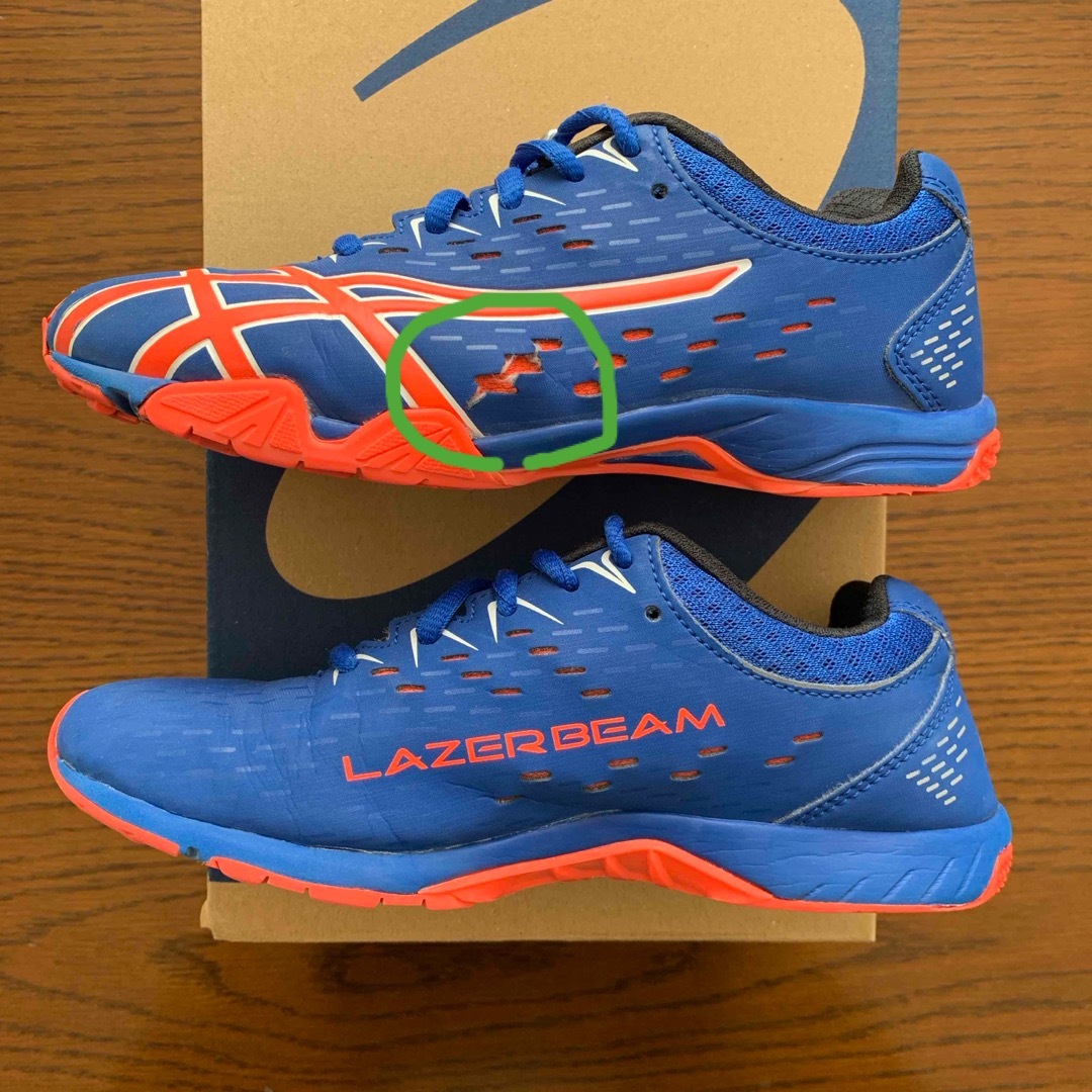 LAZERBEAM（ASICS）(レーザービーム)の21.5㎝ asics LAZERBEAM 中古 キッズ/ベビー/マタニティのキッズ靴/シューズ(15cm~)(スニーカー)の商品写真