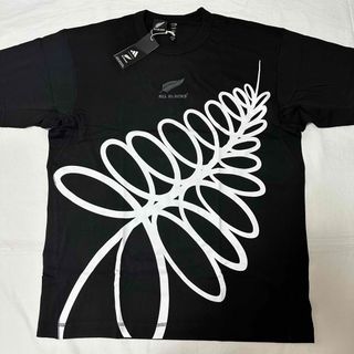 アディダス(adidas)の新品　XL アディダス　オールブラックス 半袖　ライフスタイル　Tシャツ(Tシャツ/カットソー(半袖/袖なし))