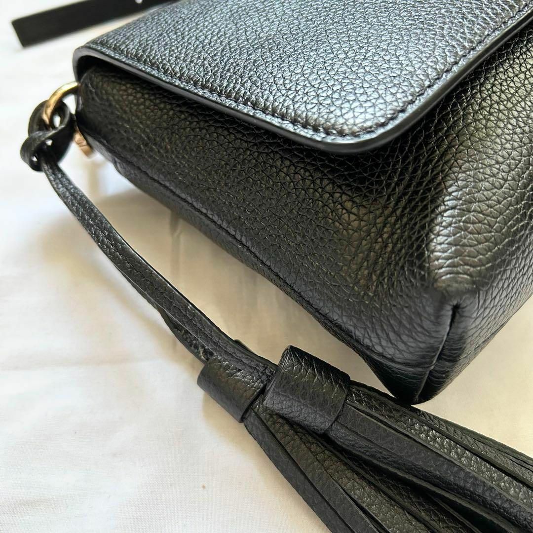 ✨極美品✨激レア Tory Burch ショルダーバッグ 黒 本革 タッセル ✨極美品✨激レア Tory Burch ショルダーバッグ 黒 本革 タッセル