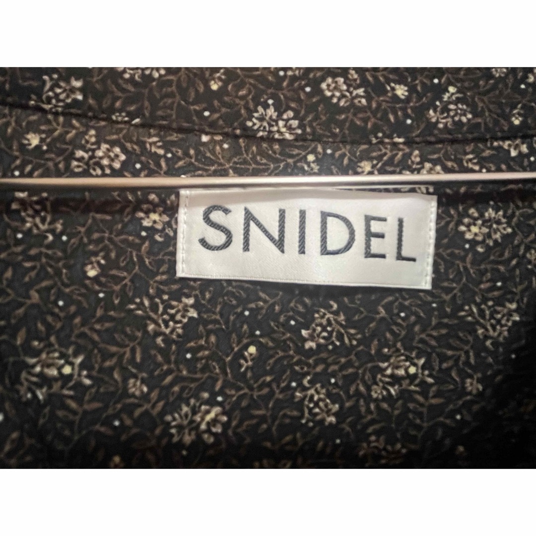 SNIDEL(スナイデル)のsnidelワンピース レディースのワンピース(ロングワンピース/マキシワンピース)の商品写真