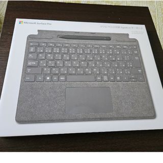 マイクロソフト(Microsoft)のSurface Pro スリム ペン2付き Signatureキーボード(PC周辺機器)