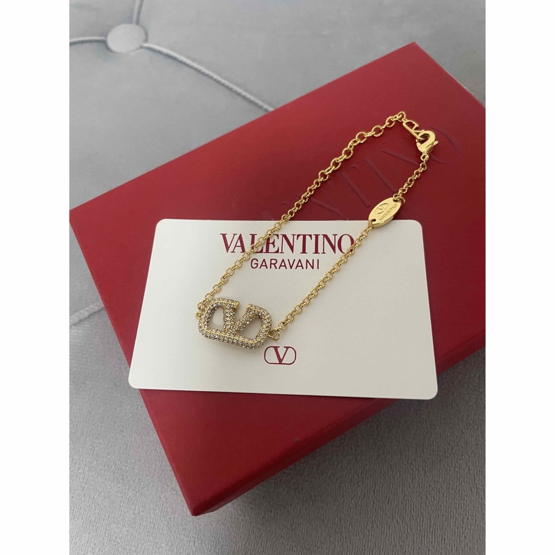 VALENTINO(ヴァレンティノ)のヴァレンティノ  ブレスレット レディースのアクセサリー(ブレスレット/バングル)の商品写真