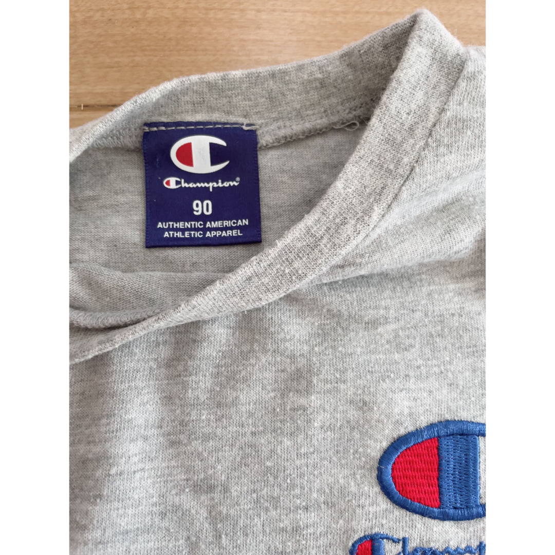 Champion(チャンピオン)のチャンピョン　上下セット　90cm キッズ/ベビー/マタニティのキッズ服男の子用(90cm~)(Tシャツ/カットソー)の商品写真