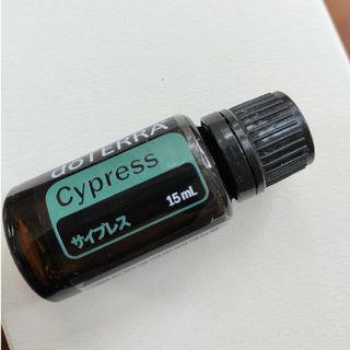 ドテラ(doTERRA)のdoTERRA　新品　サイプレス15ml(エッセンシャルオイル（精油）)