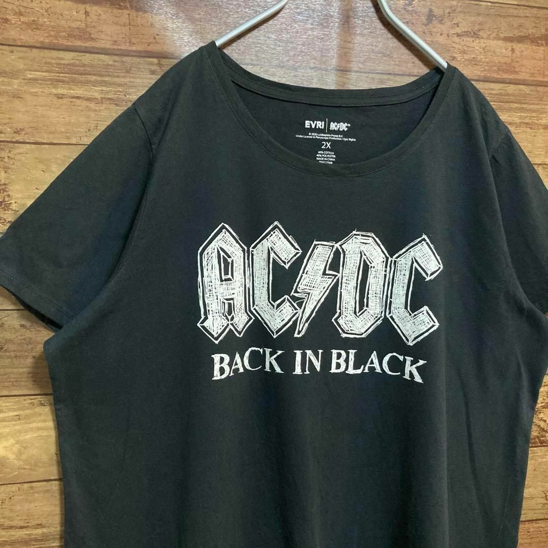 MUSIC TEE(ミュージックティー)の【オーバーサイズ】古着　音楽系　AC/DC エーシーディーシー　バンドtシャツ レディースのトップス(Tシャツ(半袖/袖なし))の商品写真