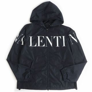 ヴァレンティノ(VALENTINO)の美品□20AW VALENTINO/ヴァレンティノ UV3CI3555AT ロゴプリント フーデッド ナイロンパーカー/ブルゾン ネイビー 48 イタリア製 正規品(ブルゾン)