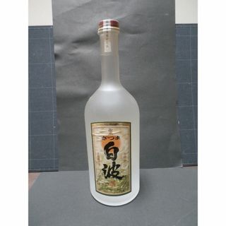 サツマシュゾウ(薩摩酒造)の【即購入可】伝承白波　720ml　25度　薩摩酒造(焼酎)