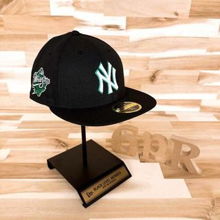 ニューエラー(NEW ERA)のレア【ニューエラ×ヤンキース】ワールドシリーズ1999パッチ キャップ 黒×緑(キャップ)