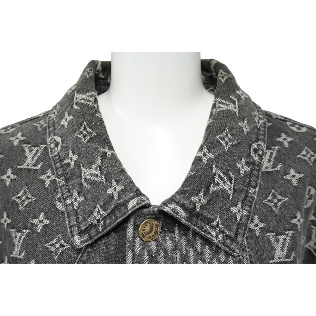 LOUIS VUITTON(ルイヴィトン)のLOUIS VUITTON ルイヴィトン × NIGO ニゴー コラボ ジャイアントダミエウェーブス デニムジャケット モノグラム 54 美品 中古 62102 メンズのジャケット/アウター(その他)の商品写真