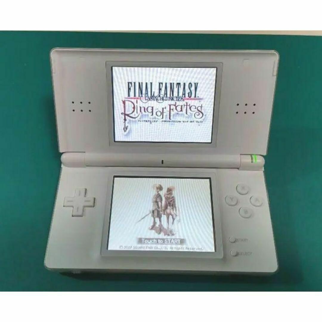 ニンテンドーDS(ニンテンドーDS)の訳あり【中古品】ニンテンドーDS Lite Crystal White箱付 35 エンタメ/ホビーのゲームソフト/ゲーム機本体(携帯用ゲーム機本体)の商品写真