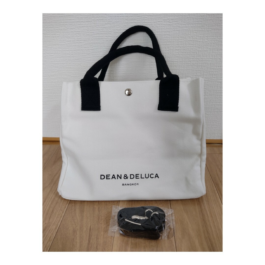 DEAN & DELUCA(ディーンアンドデルーカ)のDEAN&DELUCA bangkok トートバッグ 白 レディースのバッグ(トートバッグ)の商品写真