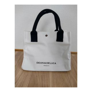 ディーンアンドデルーカ(DEAN & DELUCA)のDEAN&DELUCA bangkok トートバッグ 白(トートバッグ)