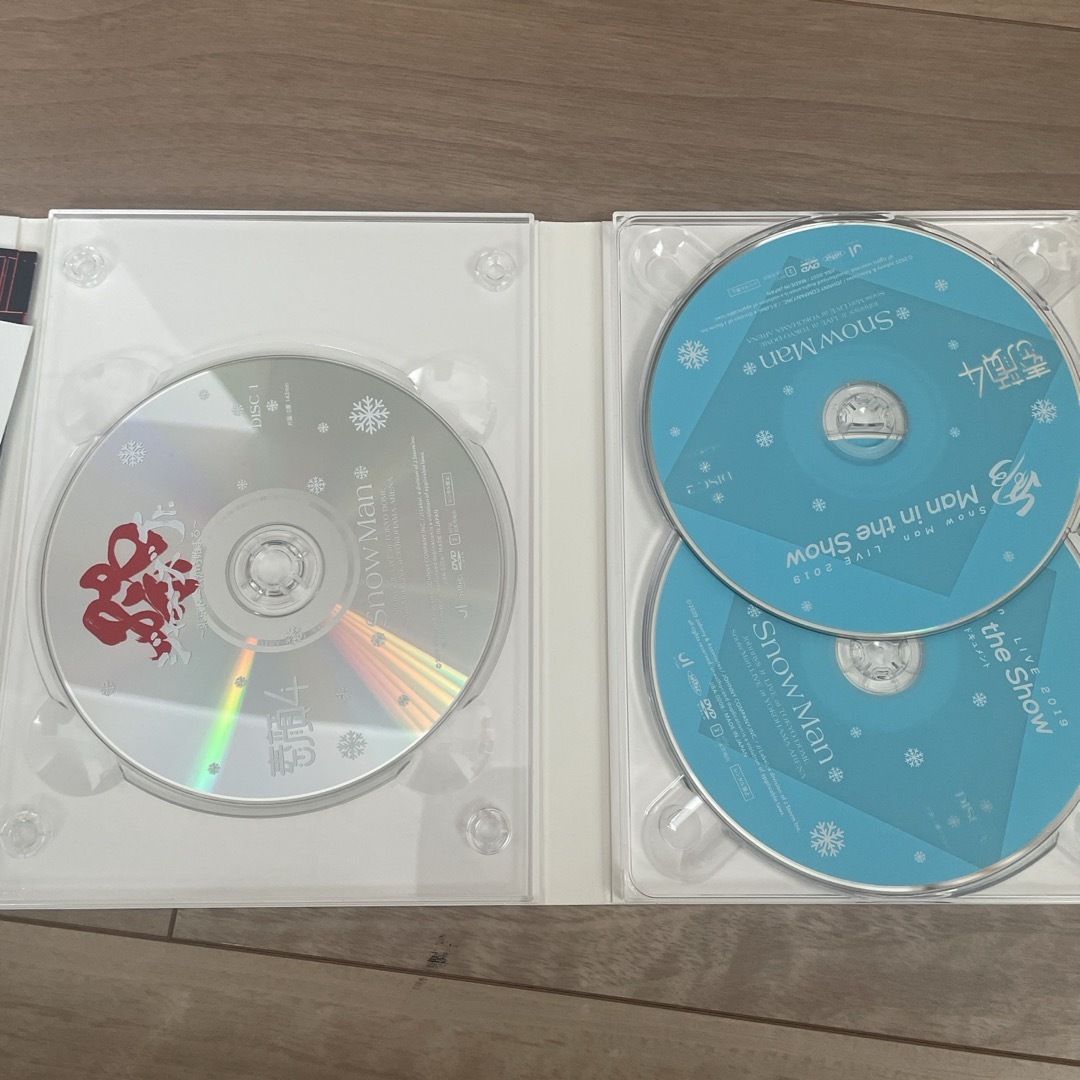 Snow Man(スノーマン)の素顔4　Snow Man盤 DVD エンタメ/ホビーのDVD/ブルーレイ(ミュージック)の商品写真