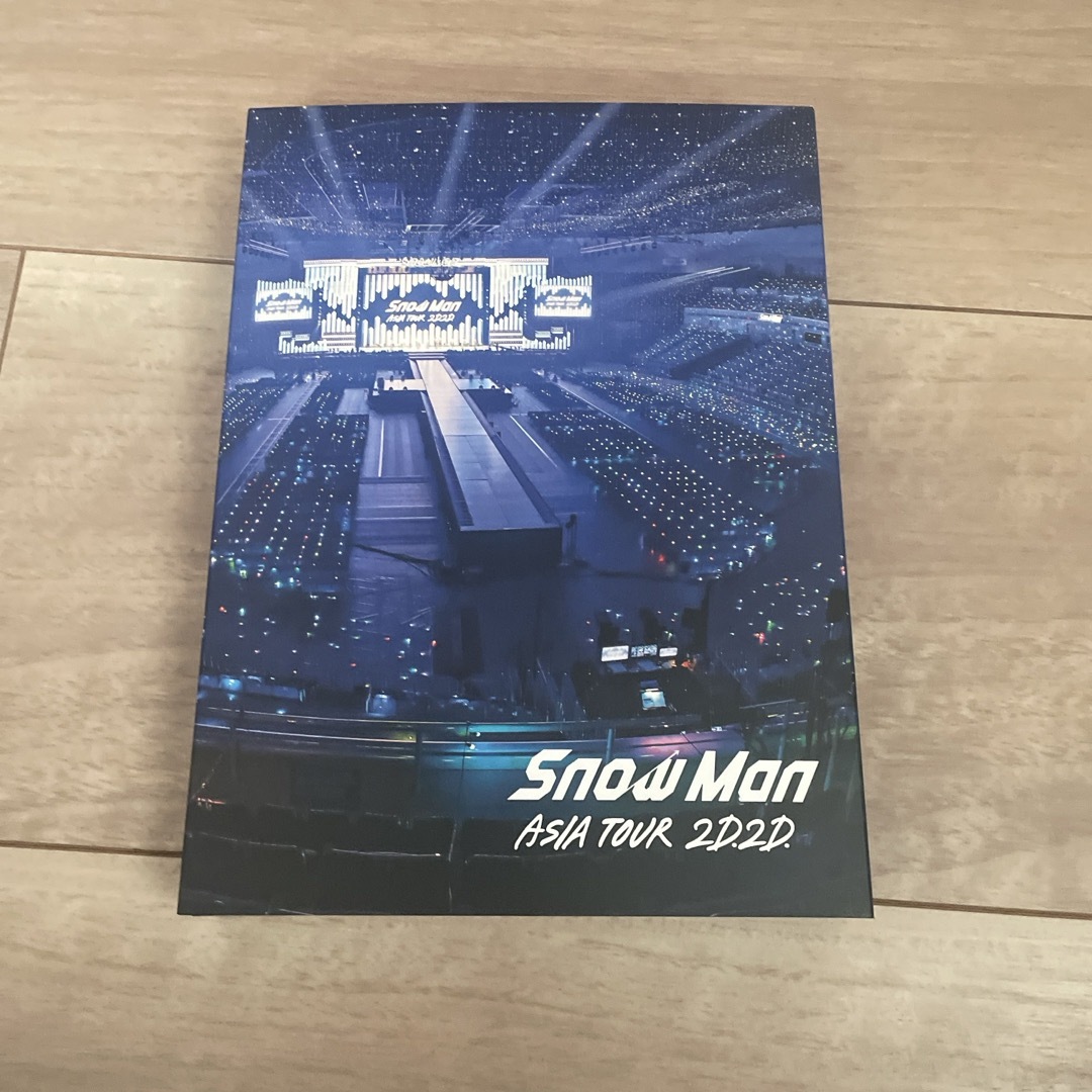 Snow Man(スノーマン)のSnow　Man　ASIA　TOUR　2D．2D．（初回盤） Blu-ray エンタメ/ホビーのDVD/ブルーレイ(アイドル)の商品写真
