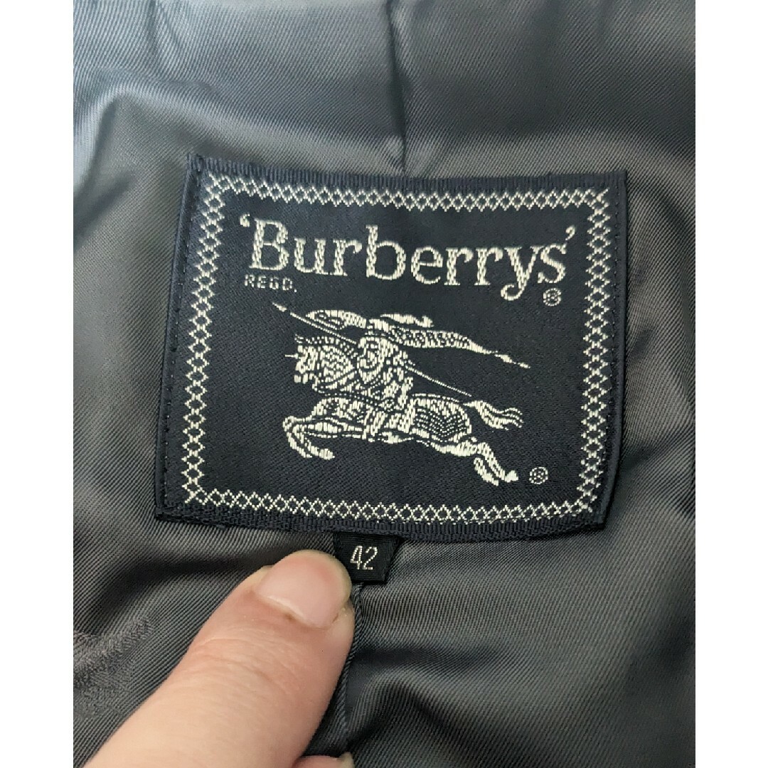 BURBERRY(バーバリー)の【美品】BURBERRYS バーバリー　テーラードジャケット　金ボタン　カシミヤ レディースのジャケット/アウター(テーラードジャケット)の商品写真