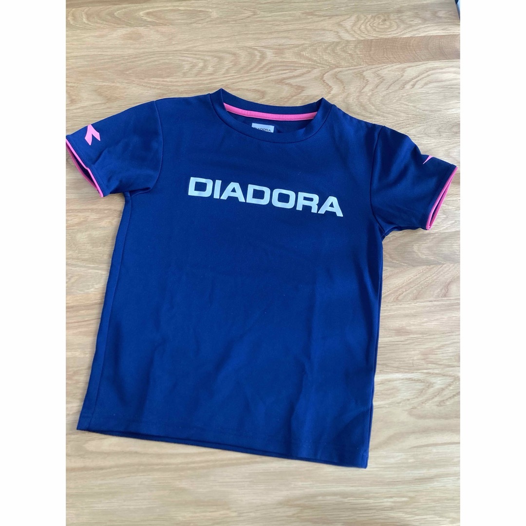 DIADORA(ディアドラ)のディアドラ　レディース　Tシャツ　Mサイズ レディースのトップス(Tシャツ(半袖/袖なし))の商品写真