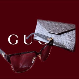 グッチ(Gucci)のGUCCI サングラス　グッチサングラス　Black/Gold 海外でも大人気　(サングラス/メガネ)