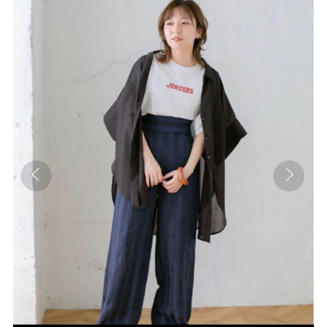 KBF(ケービーエフ)のBACKロングシアーシャツ レディースのトップス(シャツ/ブラウス(半袖/袖なし))の商品写真