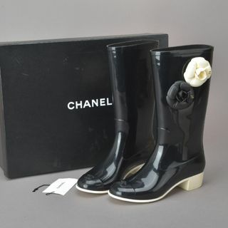 シャネル(CHANEL)の綺麗♡CHANELシャネル カメリア 長靴/レインブーツ 23.5cm 黒白 花(レインブーツ/長靴)