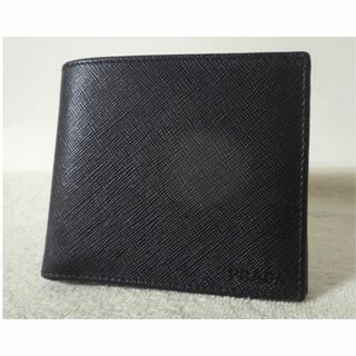 プラダ サフィアーノ 折り財布(メンズ)（ブラック/黒色系）の通販 100 