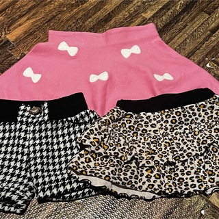 エイチアンドエム(H&M)のbaiya 90スカート短パンショートパンまとめ売り女の子ピンクリボン豹柄(パンツ/スパッツ)